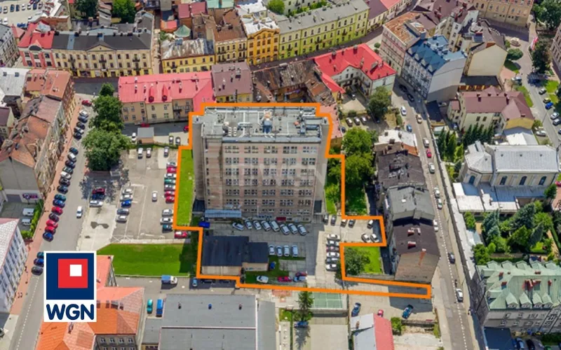 Obiekt biurowy na  sprzedaż Tarnów - Duży budynek biurowy w centrum miasta